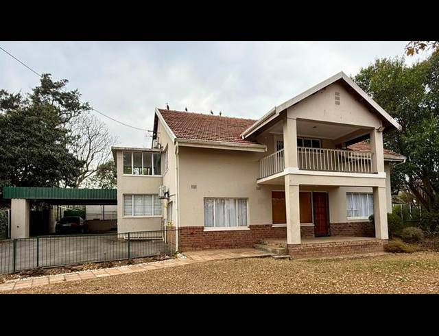 5 BEDROOM HOUSE FOR SALE IN PELHAM